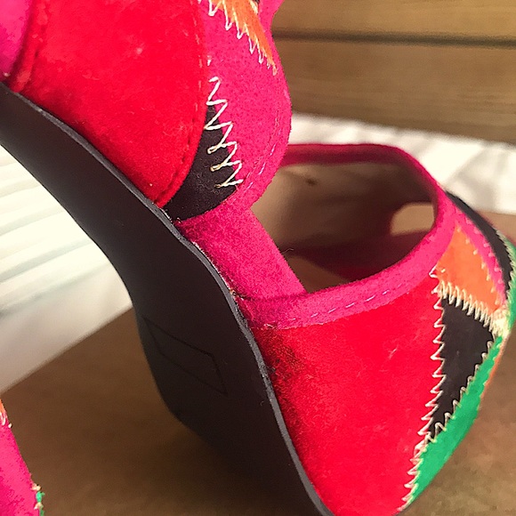 Multicolored Peep Toe Platform Heels. US size 6.5. - Picture 7 of 14
